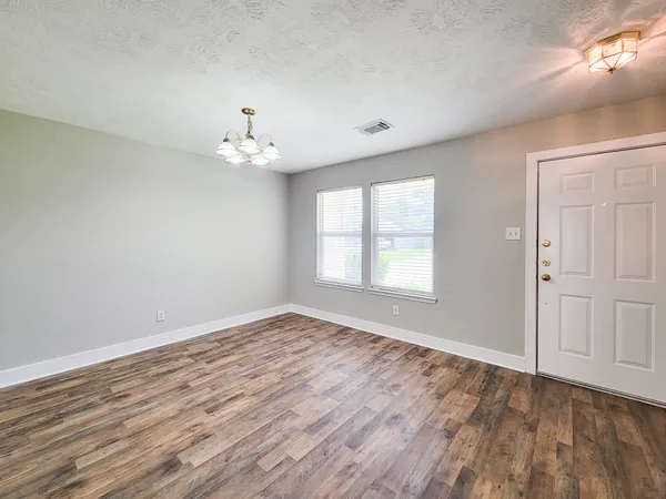 $1,750 | 16842 Marlin Spike Way, Crosby, TX 77532