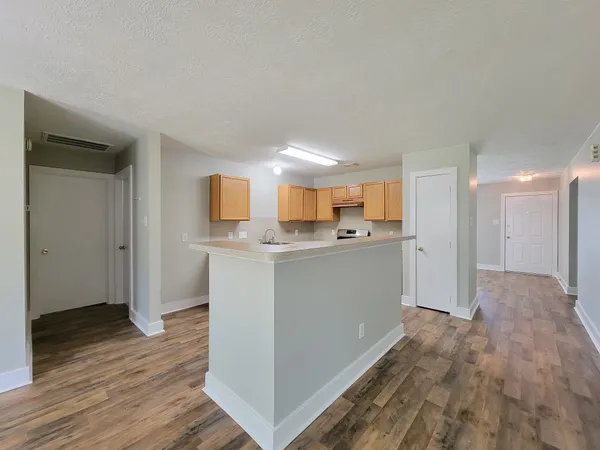 $1,750 | 16842 Marlin Spike Way, Crosby, TX 77532