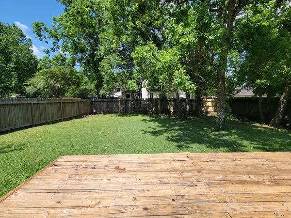 $1,750 | 16842 Marlin Spike Way, Crosby, TX 77532