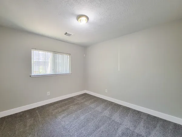 $1,750 | 16842 Marlin Spike Way, Crosby, TX 77532