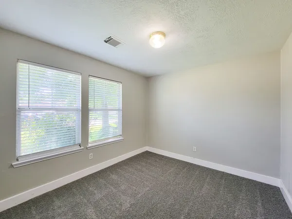 $1,750 | 16842 Marlin Spike Way, Crosby, TX 77532