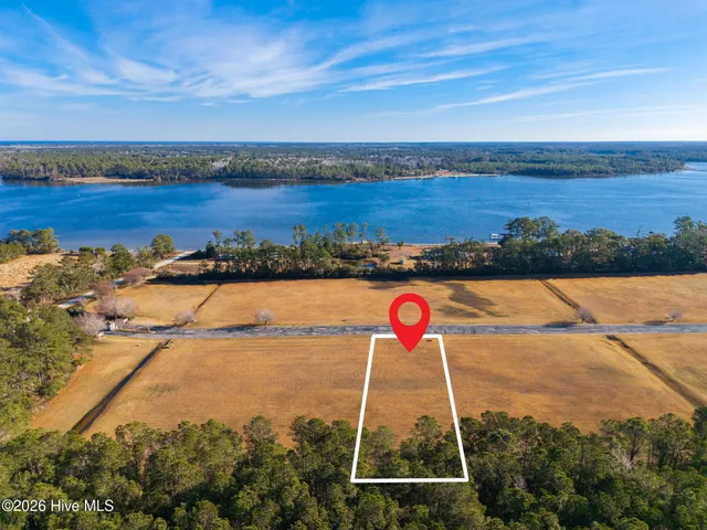 $70,000 | 106 Waterway Road, Havelock, NC 28532