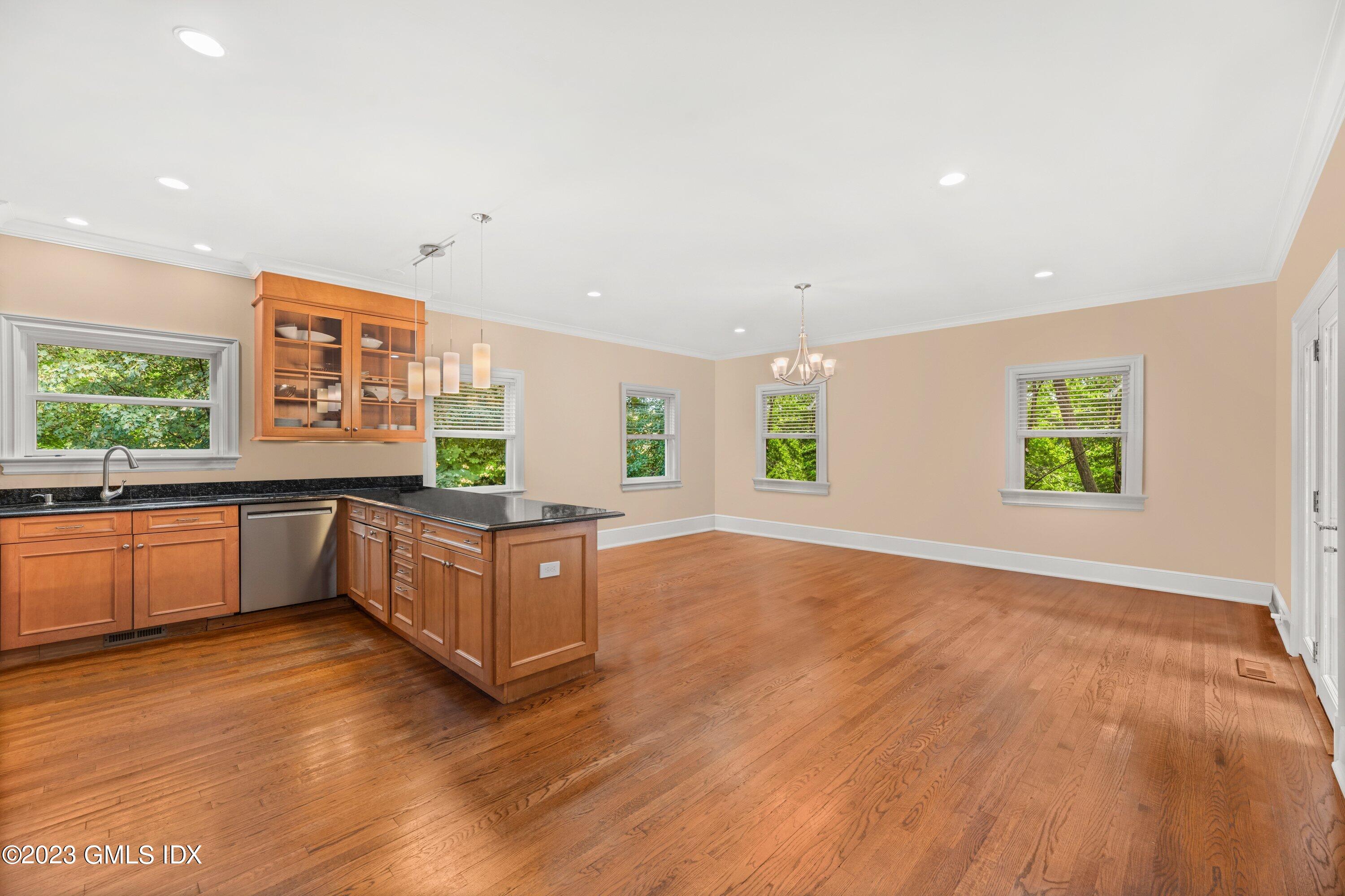 176 Valley Road Cos Cob, CT 06807 - Photo 13 of 33 DSC_8064.jpg-SMALL