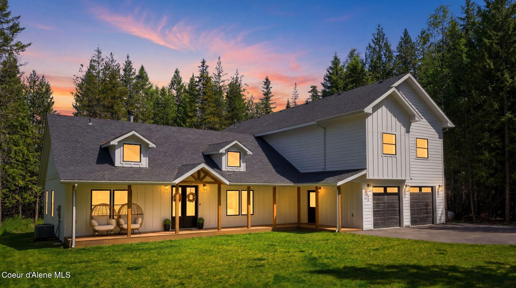 95 Klickitat Road Cocolalla, ID 83813 - Photo 2 of 66 Beautiful at Dusk