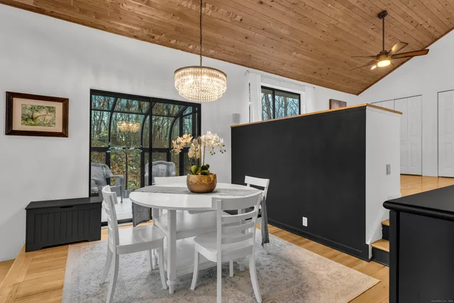 $620,000 | 286 Weatherly Trail, Guilford, CT 06437