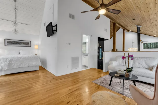 $620,000 | 286 Weatherly Trail, Guilford, CT 06437