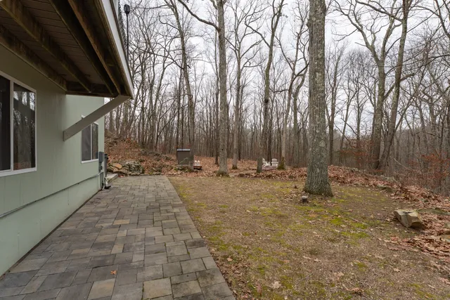 $620,000 | 286 Weatherly Trail, Guilford, CT 06437