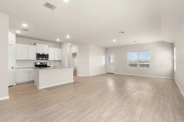 $1,899 | 2831 Calandra Lark, New Braunfels, TX 78130