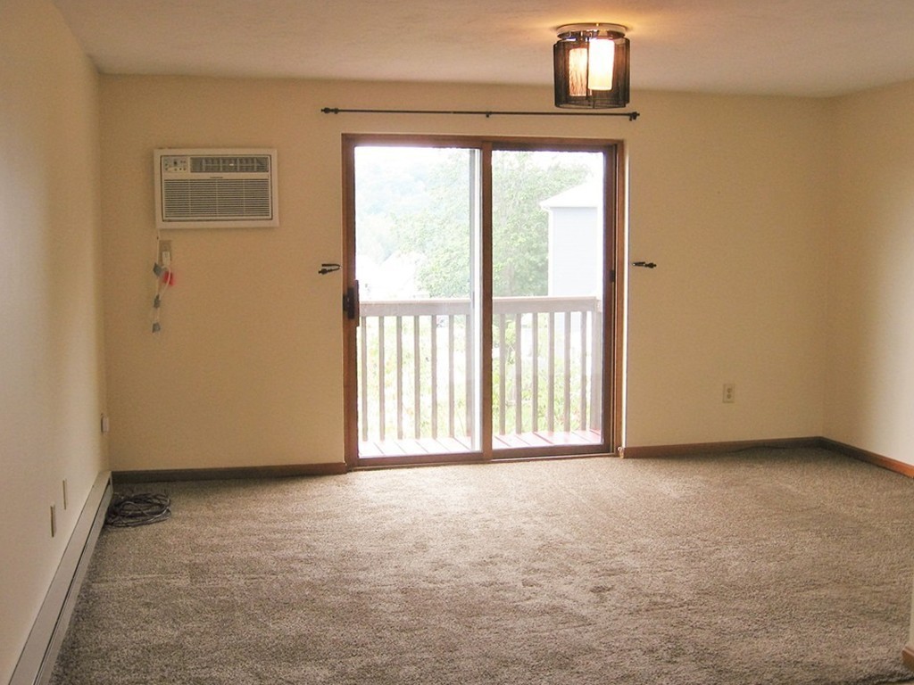 229 Vernon Street, Unit 9 Worcester, MA 01607 - Photo 5 of 11 Gallery Image 5
