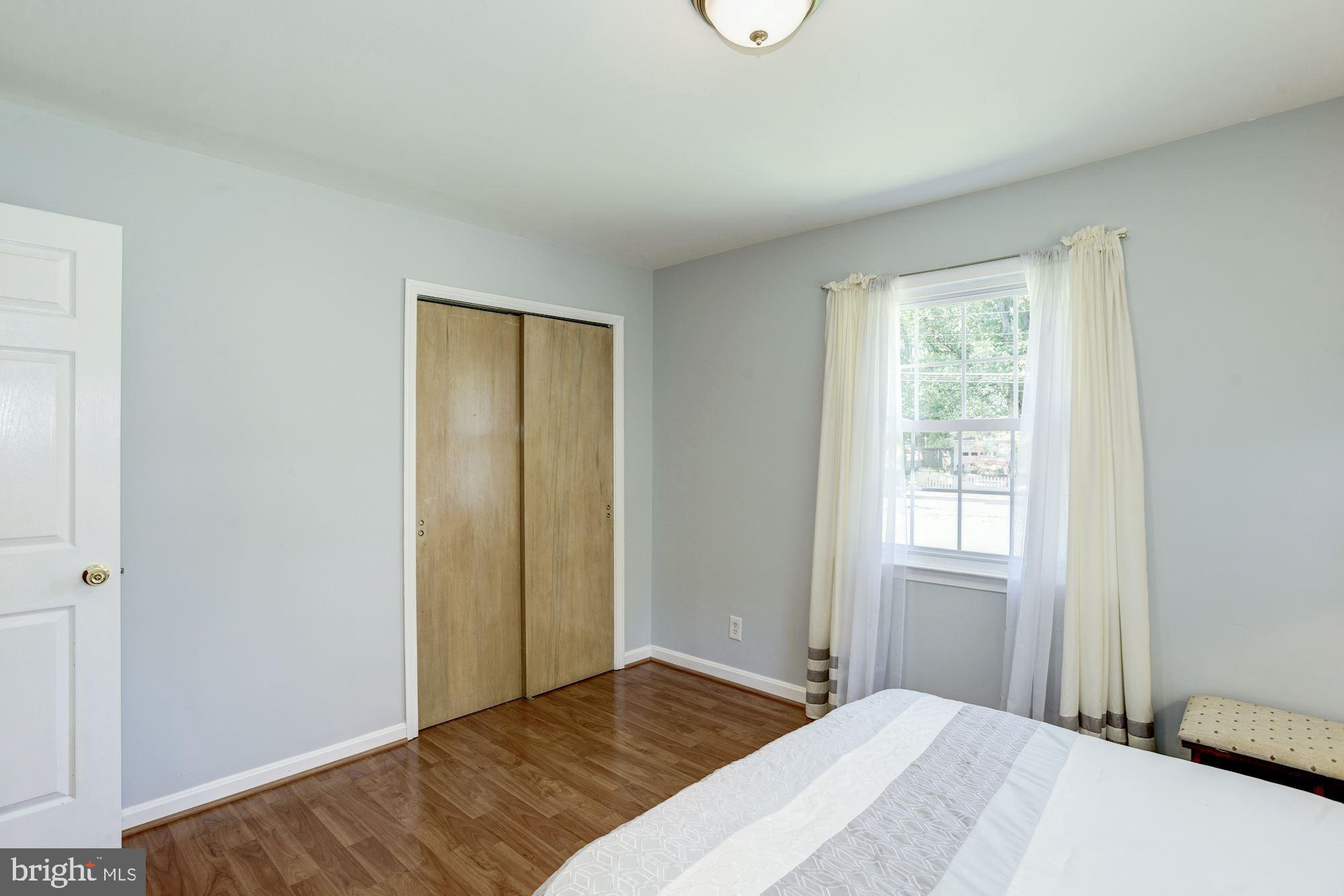 6409 Inwood Drive Springfield, VA 22150 - Photo 23 of 40