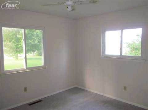 12014 Miller Road Lennon, MI 48449 - Photo 13 of 28 20358725-13.JPG