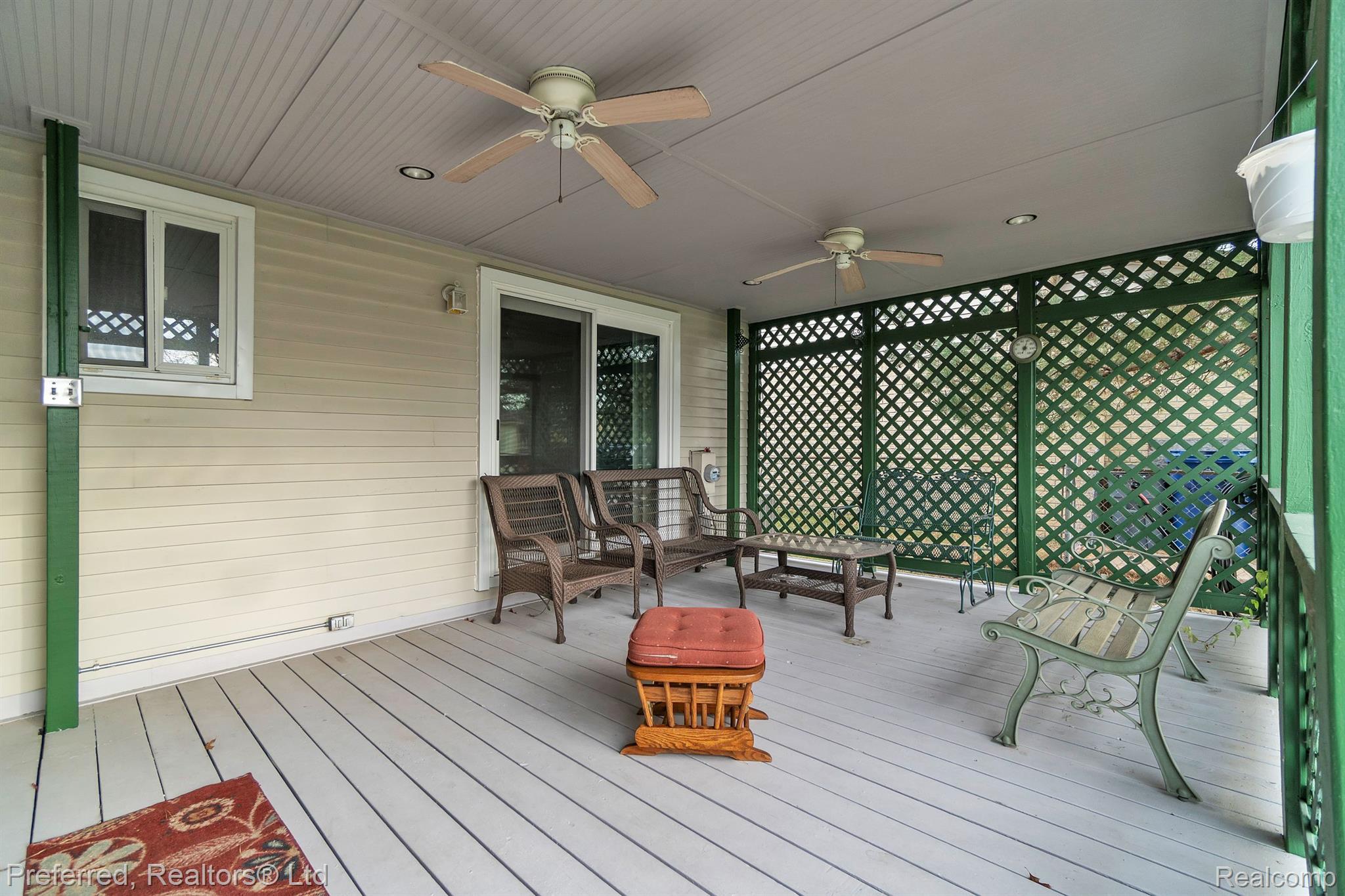 390 Meadowlake Road Canton, MI 48188 - Photo 34 of 38 Gallery Image 34