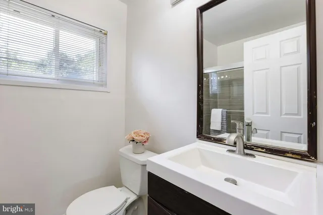 $2,800 | 4200 Allison Circle, Fairfax, VA 22030