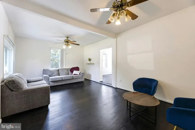 $2,800 | 4200 Allison Circle, Fairfax, VA 22030