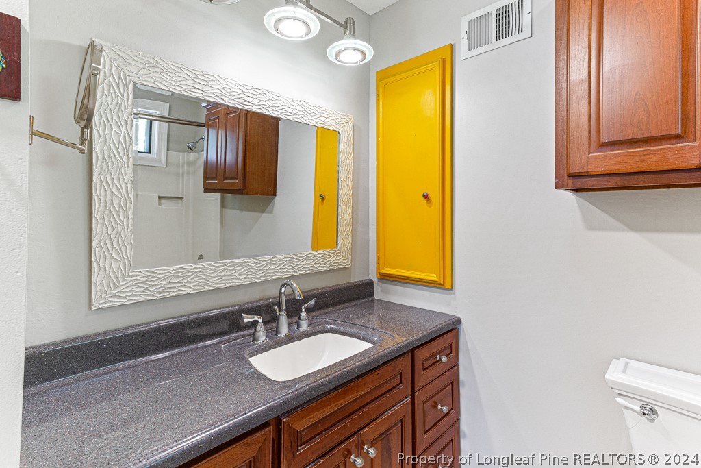 1852 Morganton Road Fayetteville, NC 28305 - Photo 18 of 40