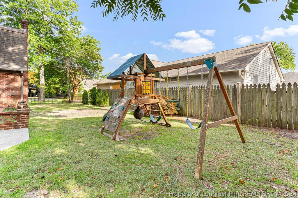 1852 Morganton Road Fayetteville, NC 28305 - Photo 37 of 40