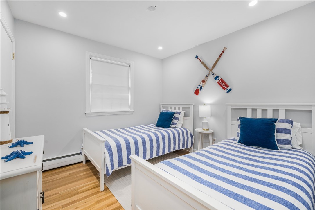 384 Valley Road Middletown, RI 02842 - Photo 13 of 46