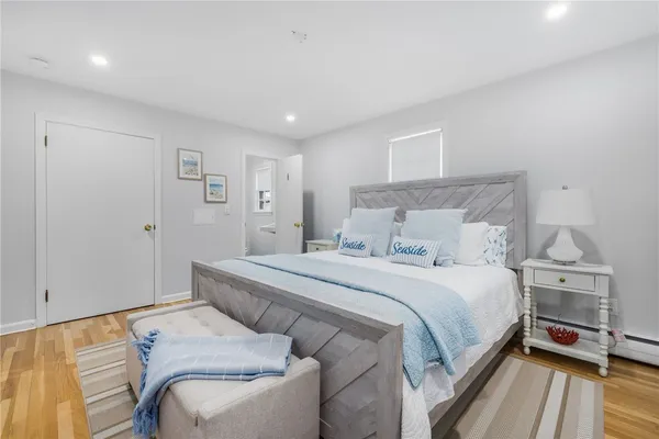 $4,000 | 384 Valley Road, Middletown, RI 02842