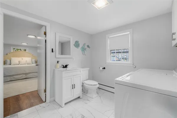 $4,000 | 384 Valley Road, Middletown, RI 02842