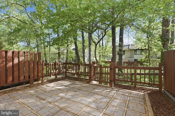 $2,450 | 2369 Southgate Square, Reston, VA 20191