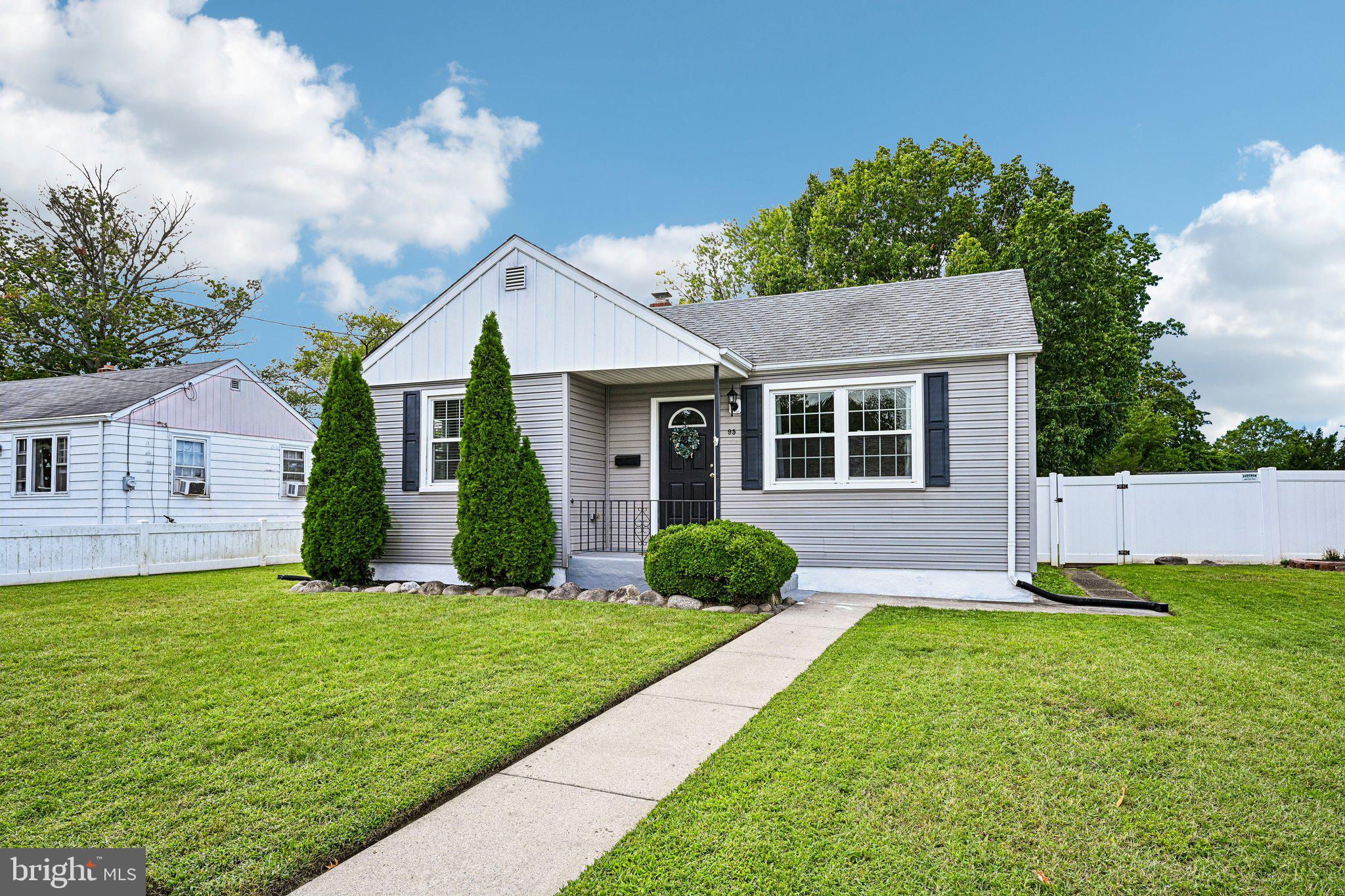 95 Shepherd Road Cherry Hill, NJ 08034 - Photo 2 of 30 Gallery Image 2