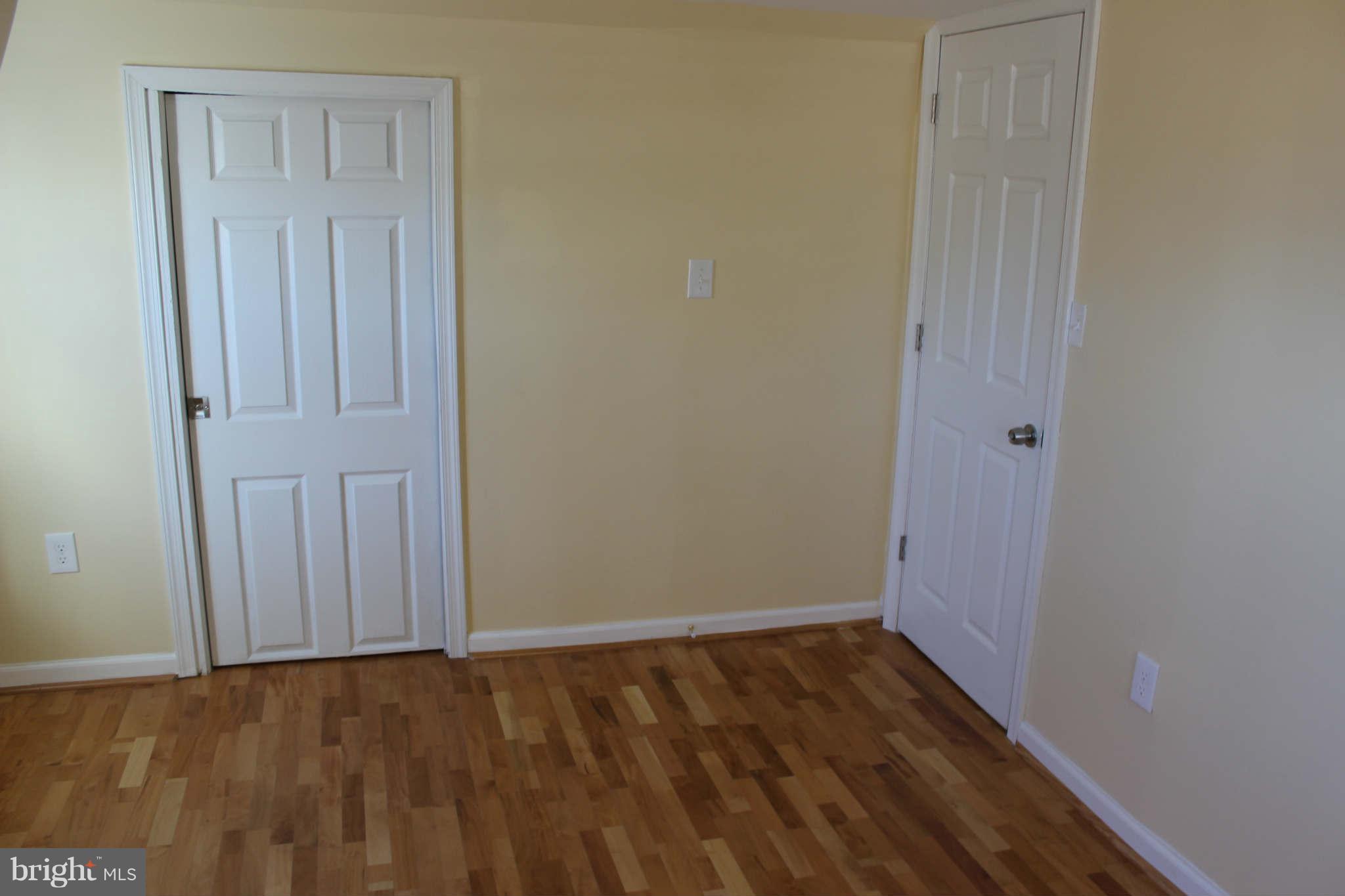 5 Crafton Road Baltimore, MD 21221 - Photo 7 of 9 Bedroom (Master)