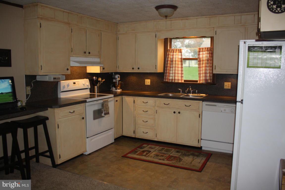 3003 Harvest Road Elizabethtown, PA 17022 - Photo 4 of 26