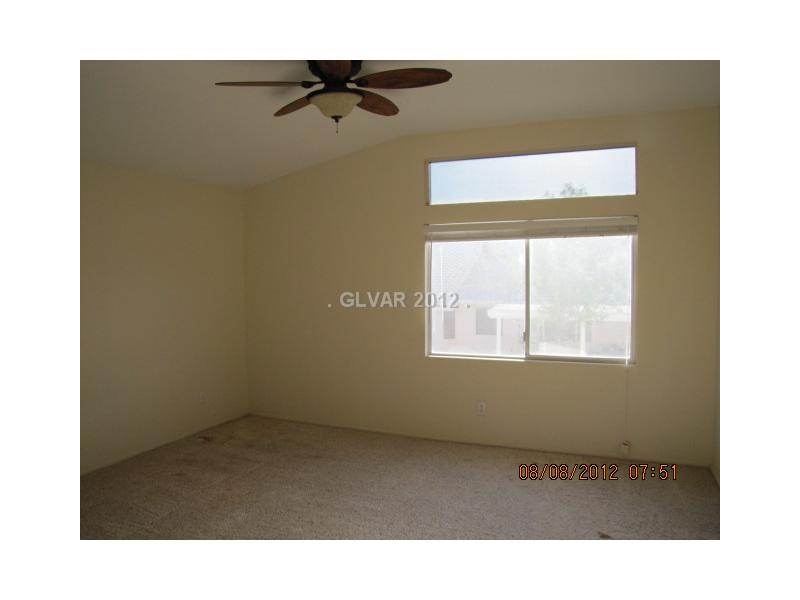 2102 Maple Springs Street Henderson, NV 89002 - Photo 9 of 22 Master Bedroom.