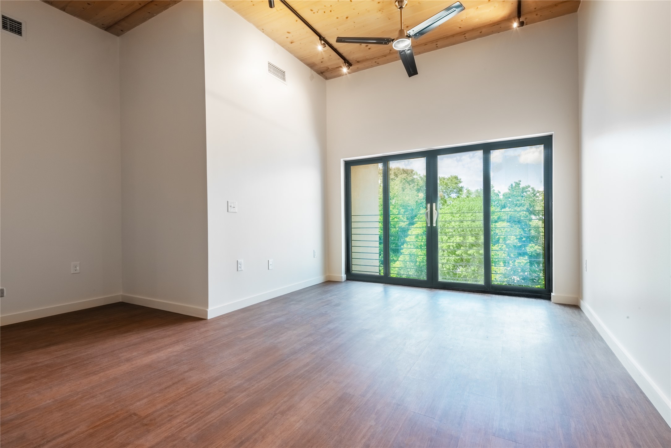 3515 Webberville Road, Unit EMBER Austin, TX 78702 - Photo 6 of 16