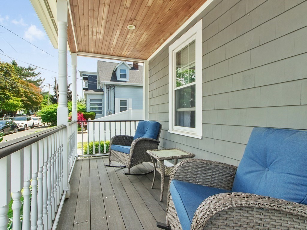 29 Ash Street Waltham, MA 02453 - Photo 27 of 37