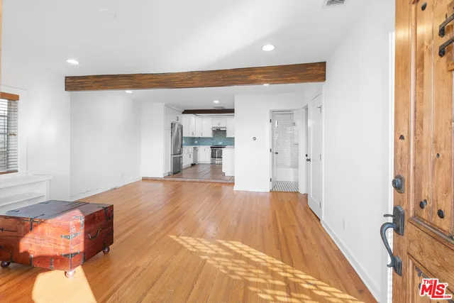 a view of empty room