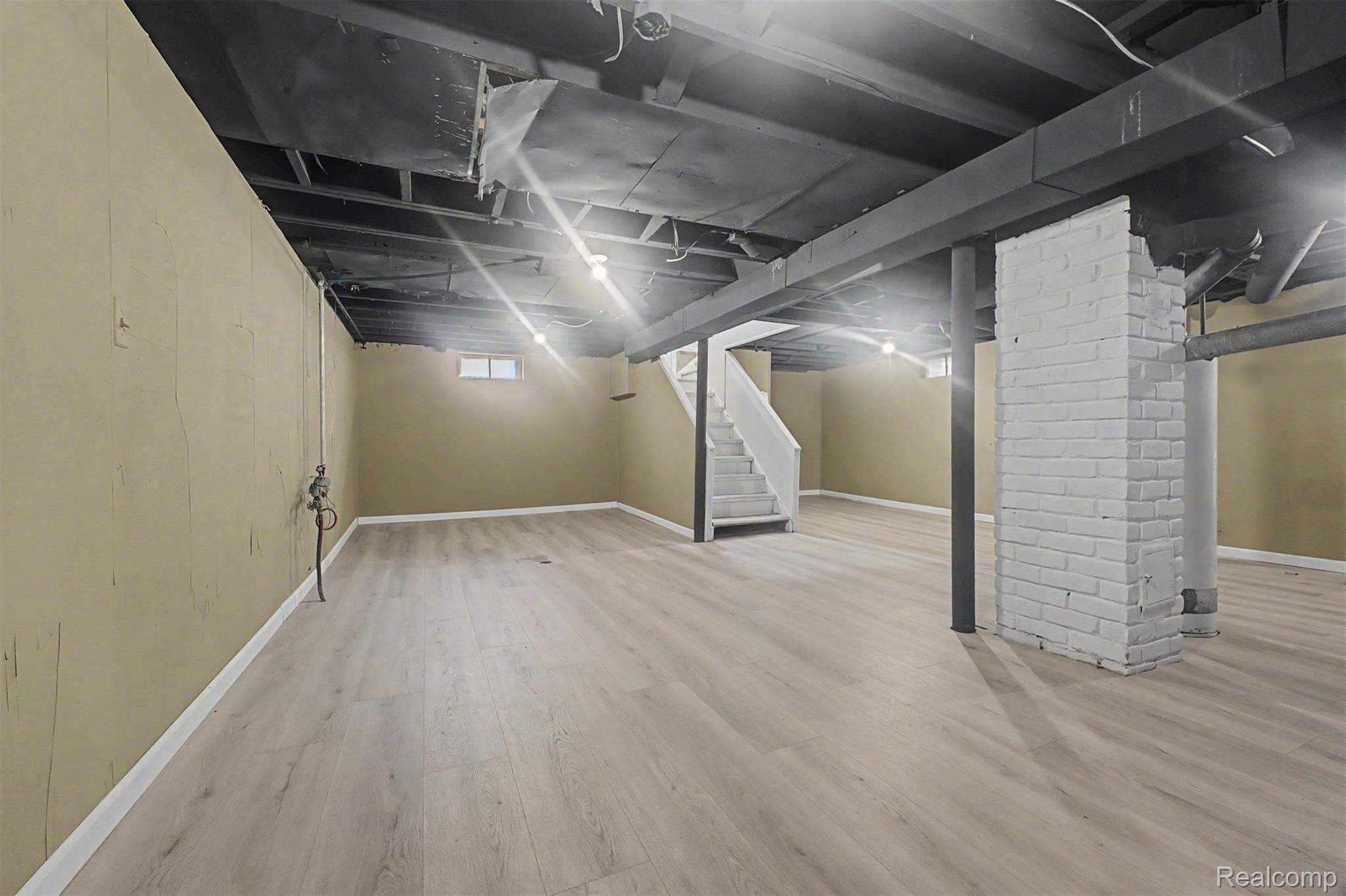 7645 Evergreen Road Detroit, MI 48228 - Photo 19 of 27 19.jpg