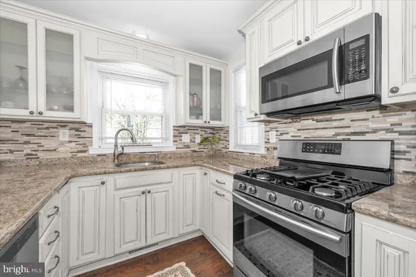 $300,000 | 2532 Hillcrest Avenue, Baltimore, MD 21234