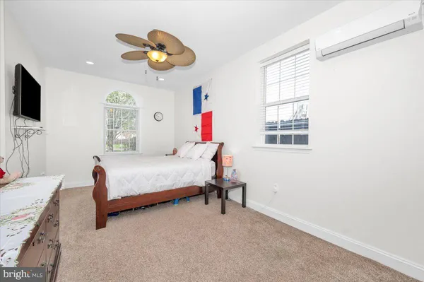 $300,000 | 2532 Hillcrest Avenue, Baltimore, MD 21234