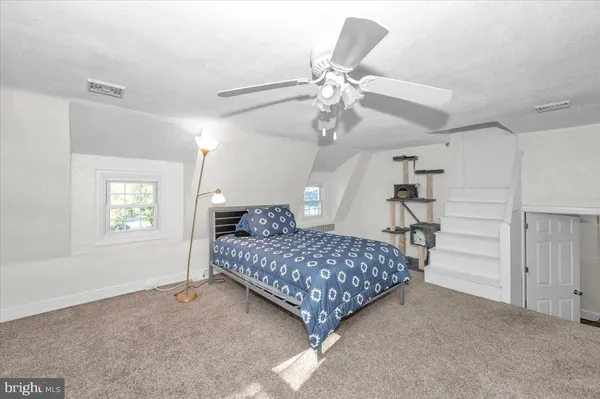 $300,000 | 2532 Hillcrest Avenue, Baltimore, MD 21234