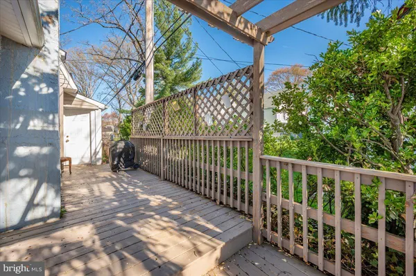 $300,000 | 2532 Hillcrest Avenue, Baltimore, MD 21234