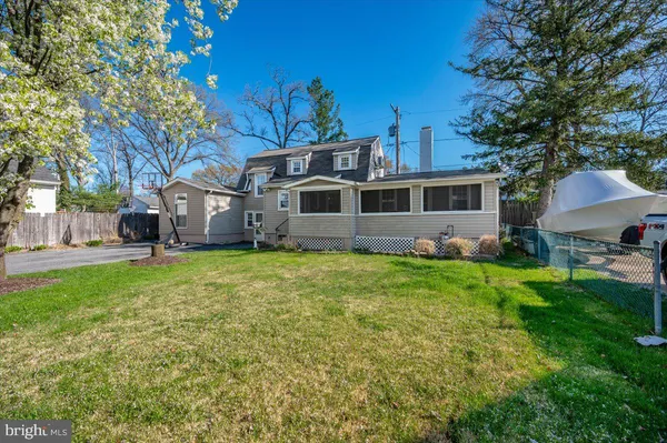 $300,000 | 2532 Hillcrest Avenue, Baltimore, MD 21234