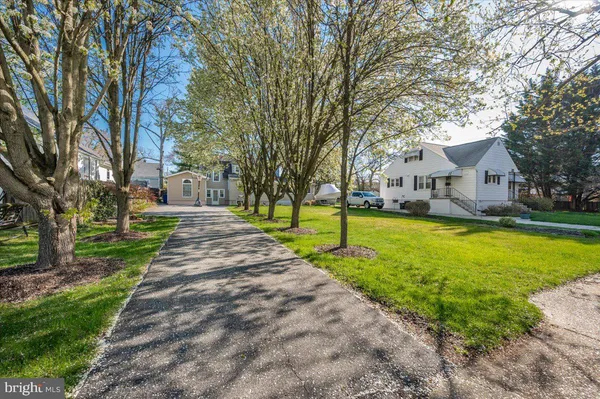 $300,000 | 2532 Hillcrest Avenue, Baltimore, MD 21234