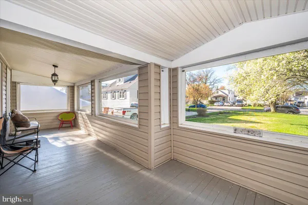 $300,000 | 2532 Hillcrest Avenue, Baltimore, MD 21234