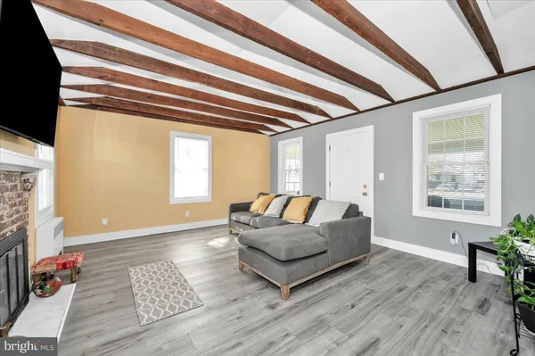 $300,000 | 2532 Hillcrest Avenue, Baltimore, MD 21234