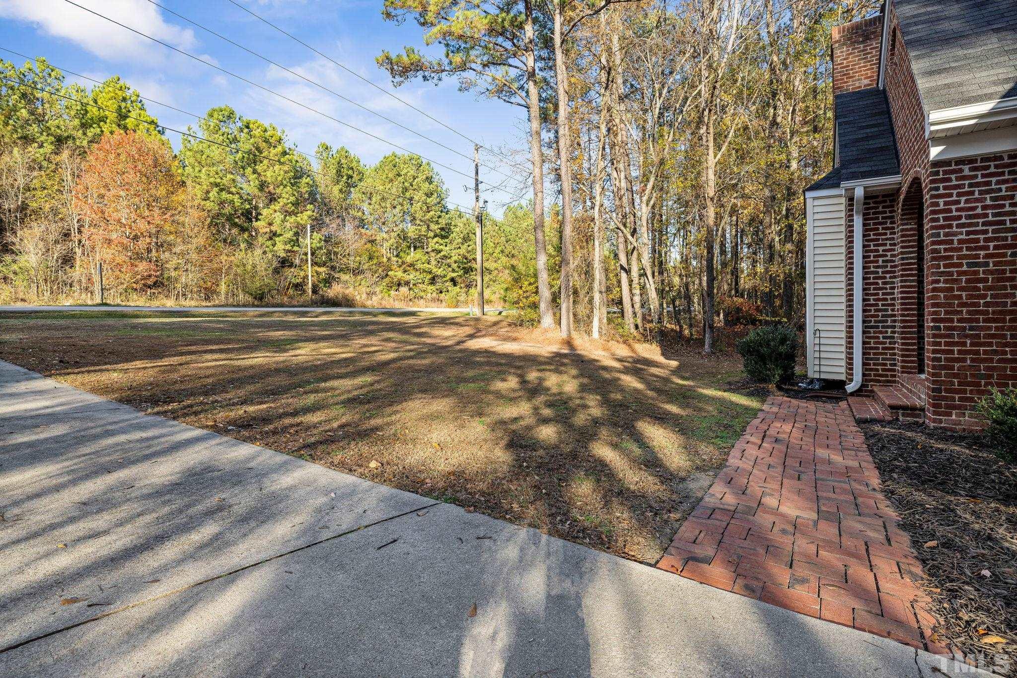 4713 Mial Plantation Road Raleigh, NC 27610 - Photo 3 of 39 Gallery Image 3