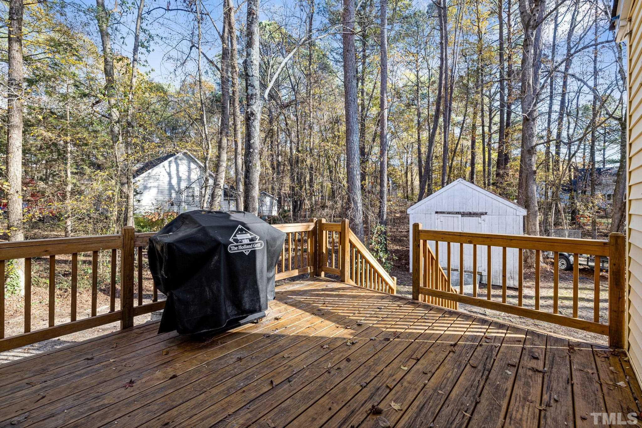 4713 Mial Plantation Road Raleigh, NC 27610 - Photo 33 of 39 Main Deck