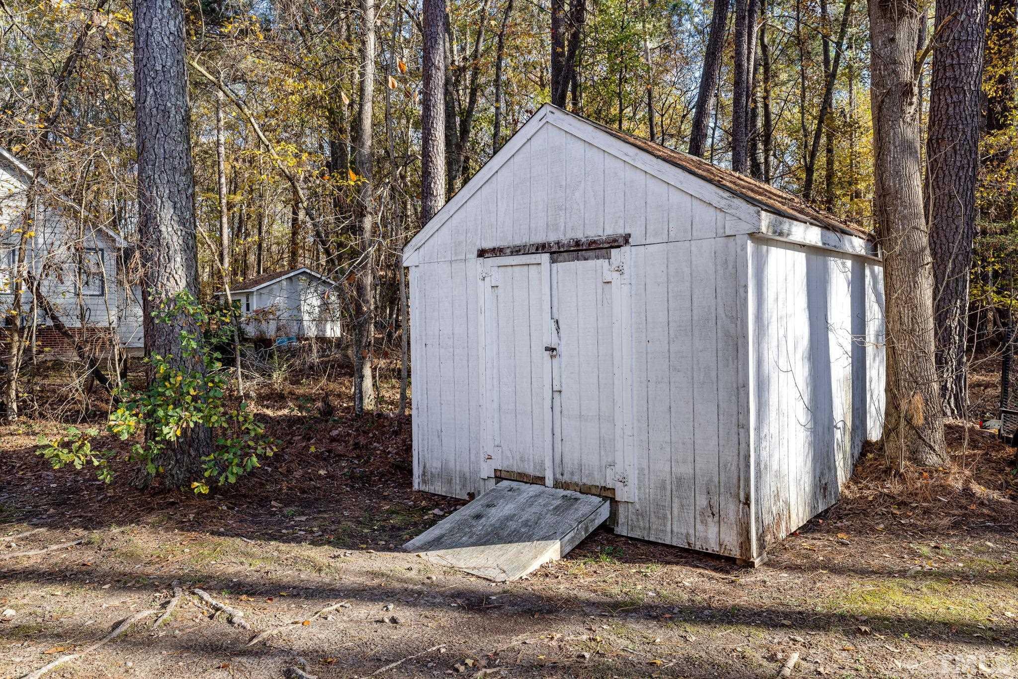 4713 Mial Plantation Road Raleigh, NC 27610 - Photo 36 of 39 Gallery Image 36