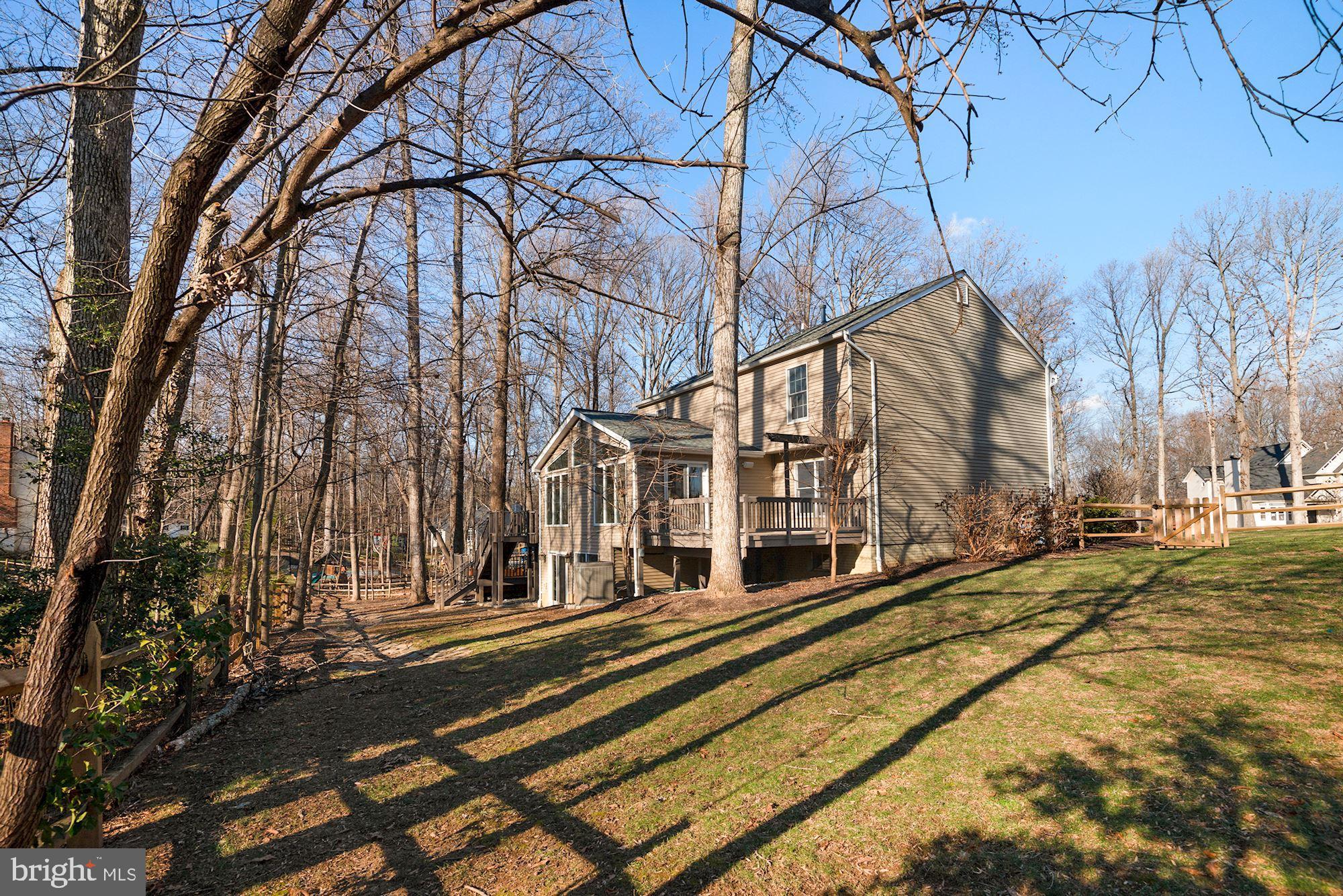 1224 Bishopsgate Way Reston, VA 20194 - Photo 39 of 42 Rear Exterior