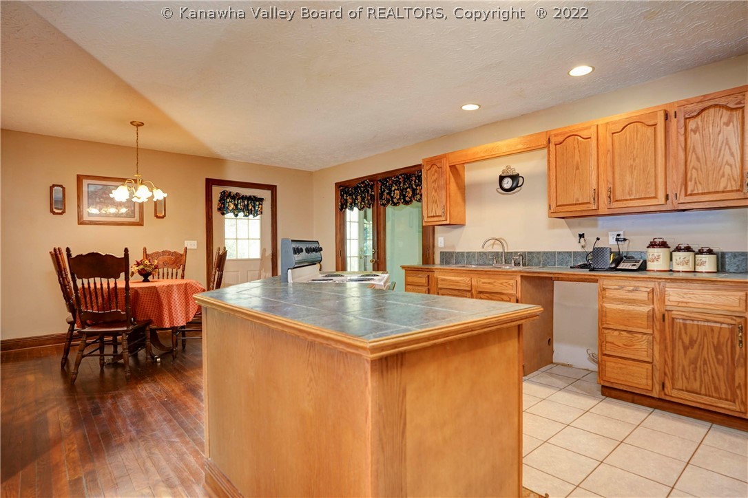 185 Sugartree Road Griffithsville, WV 25521 - Photo 35 of 46 Gallery Image 35
