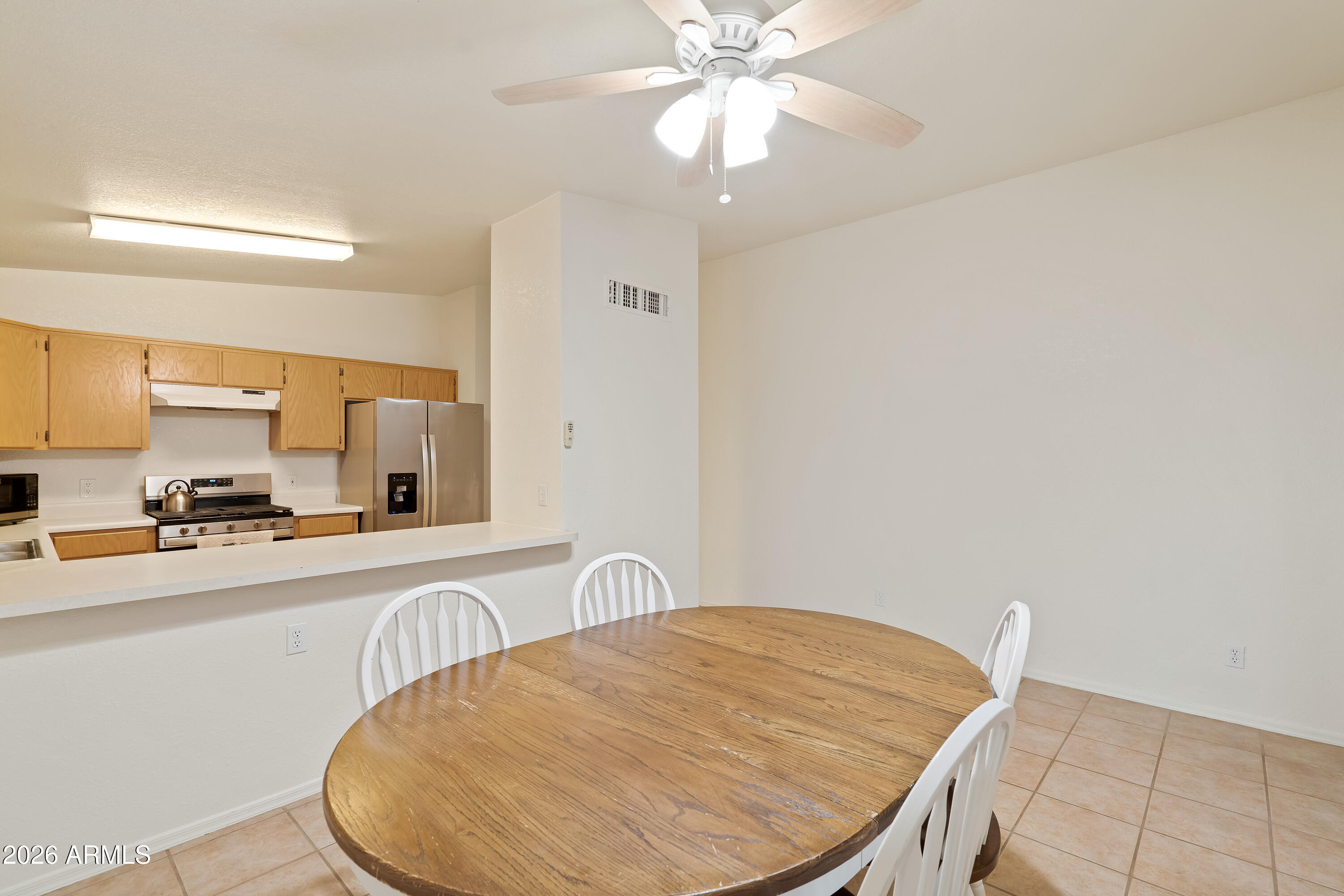 4591 Territorial Loop Sierra Vista, AZ 85635 - Photo 13 of 27 a very nice looking room with a large bed