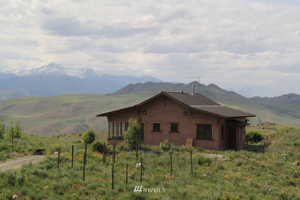 43 Nother Road Twisp, WA 98856 - Photo 1 of 25 Gallery Image 1
