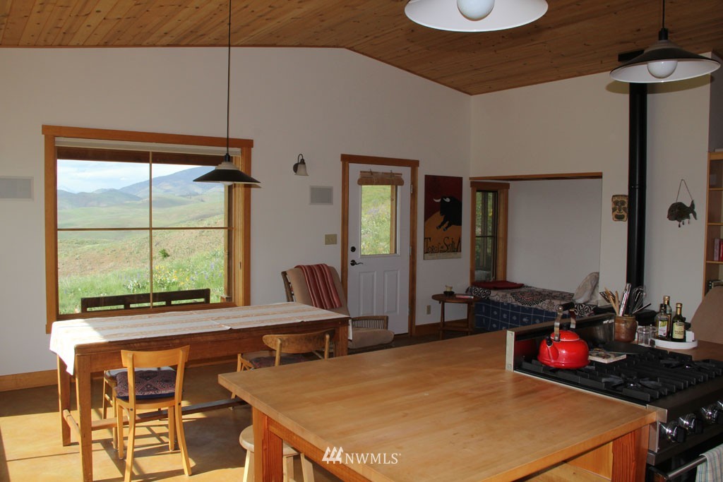 43 Nother Road Twisp, WA 98856 - Photo 6 of 25 Gallery Image 6