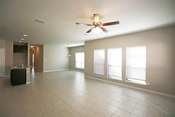 $1,995 | 233 Scenic Hills Circle, Georgetown, TX 78628