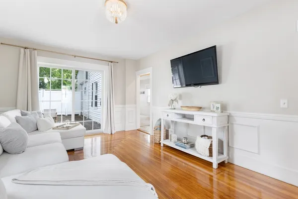 $899,000 | 170 West Street, Unit 170, Needham, MA 02494